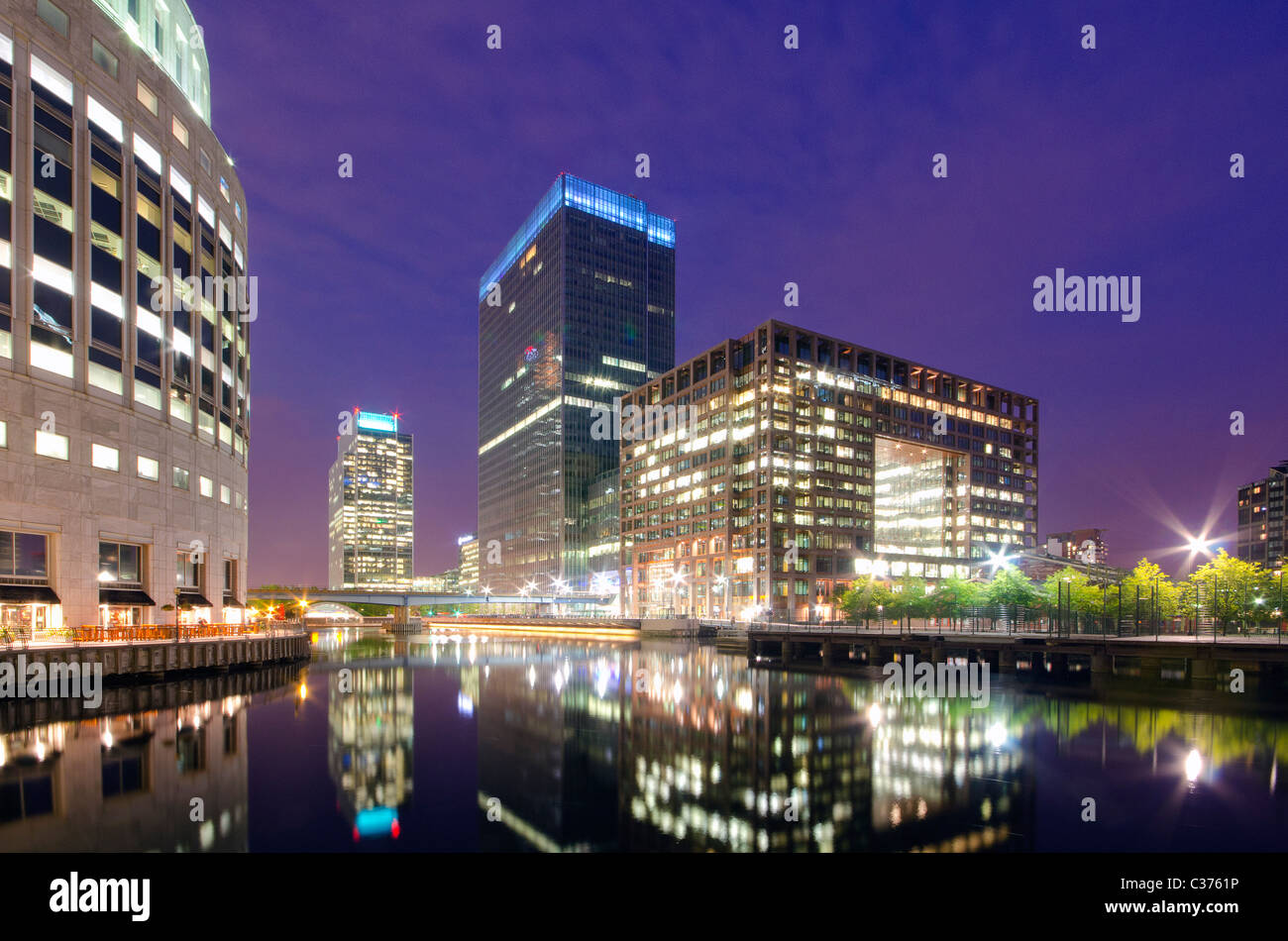 Canary Wharf à Londres , nuit Banque D'Images