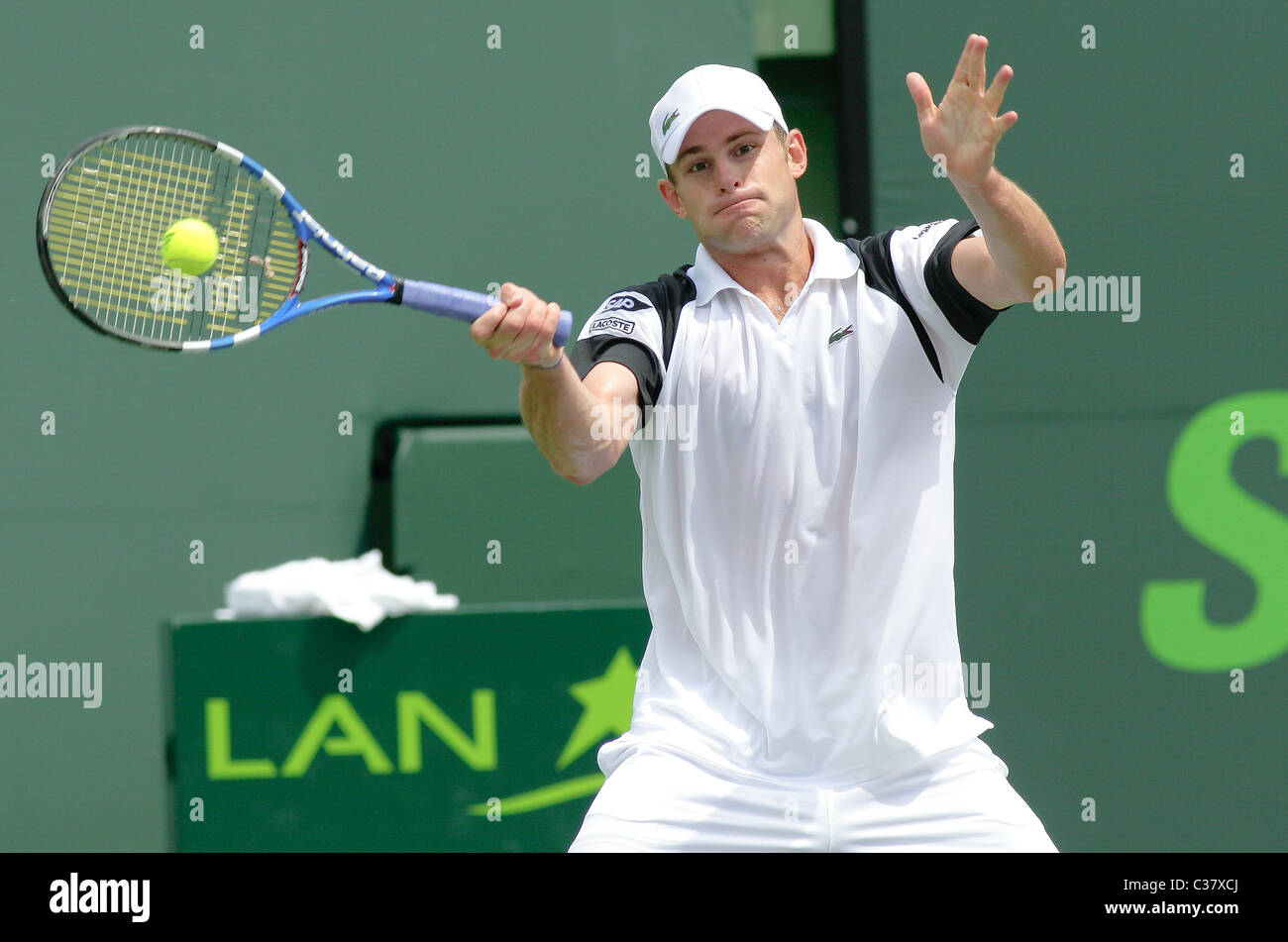 Andy Roddick Dmitry Tursunov joue contre pendant 7 jours après le Sony Ericsson Open, à le Crandon Park Tennis Center Key Banque D'Images