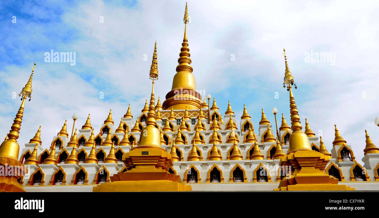 Wat phraison ou Wat mani Manee fils,Pai, Mae Sot, l'ouest de la Thaïlande Banque D'Images