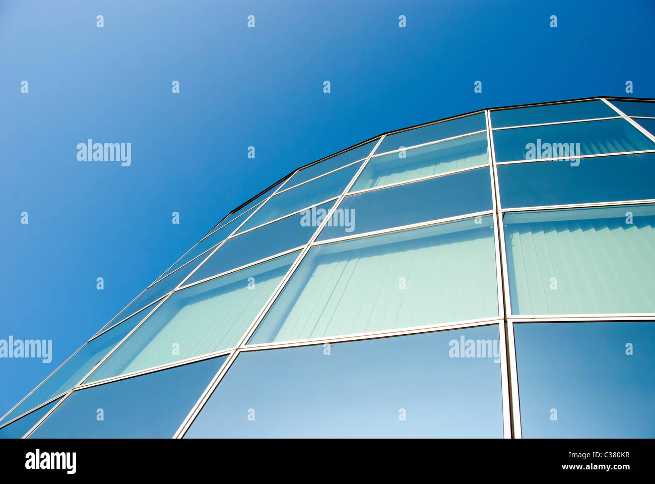 Bâtiment moderne en verre Banque D'Images