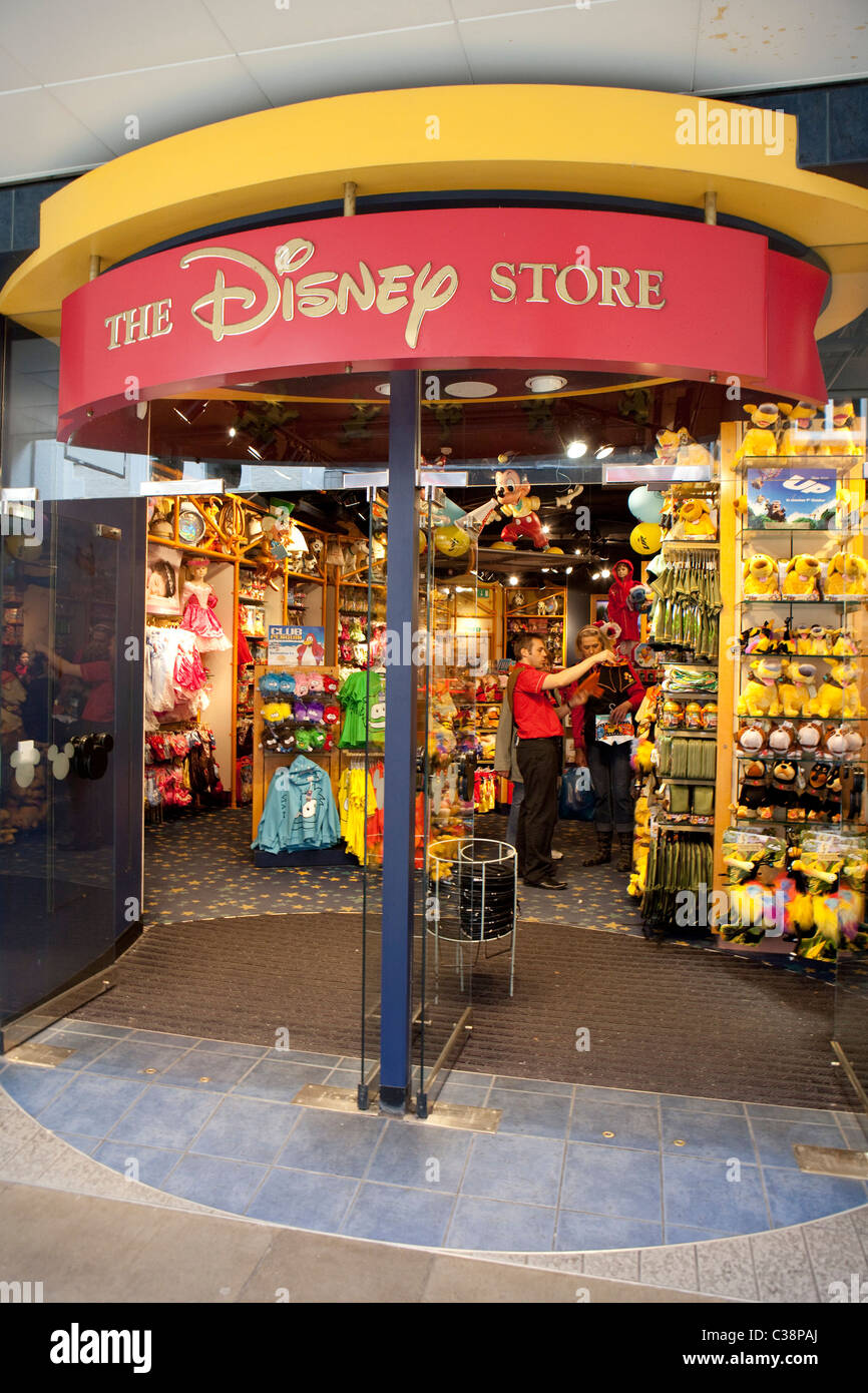 De l'extérieur d'un magasin Disney. Banque D'Images