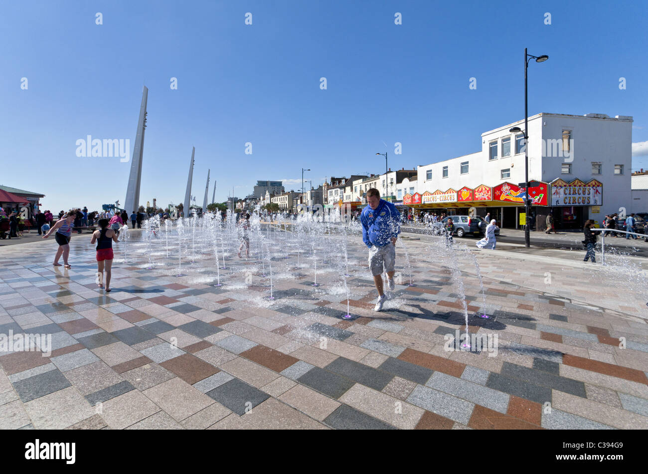 Fontaines à la promenade du bord de mer à Southend-on-Sea, Essex, Angleterre, RU Banque D'Images