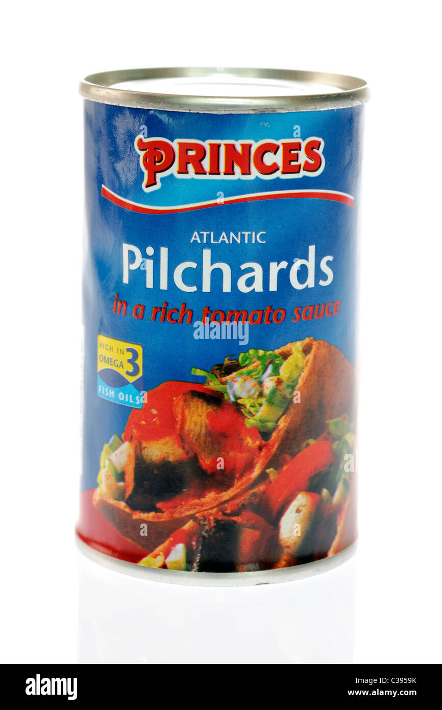155 grammes de sardines de l'Atlantique d'étain Princes dans une riche sauce tomate Banque D'Images