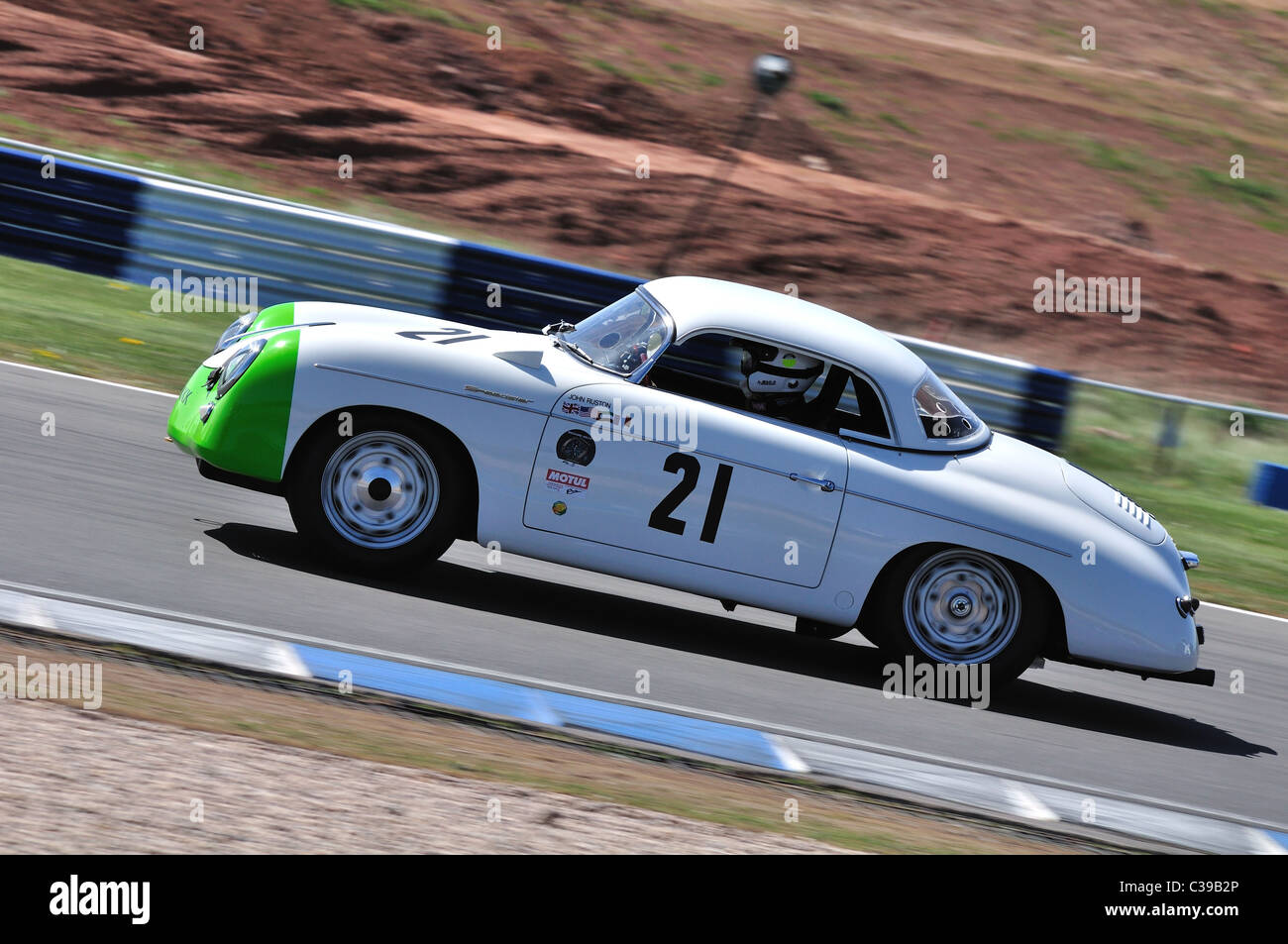 Pre-'63 GT - Lee Maxted Page/Richard Frankel, 1955 Avant un Speedster Porsche Banque D'Images