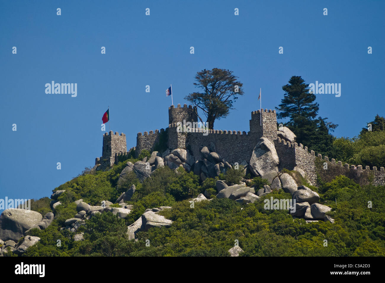 Une vue sur le Château des Maures, Sintra, en soleil Banque D'Images