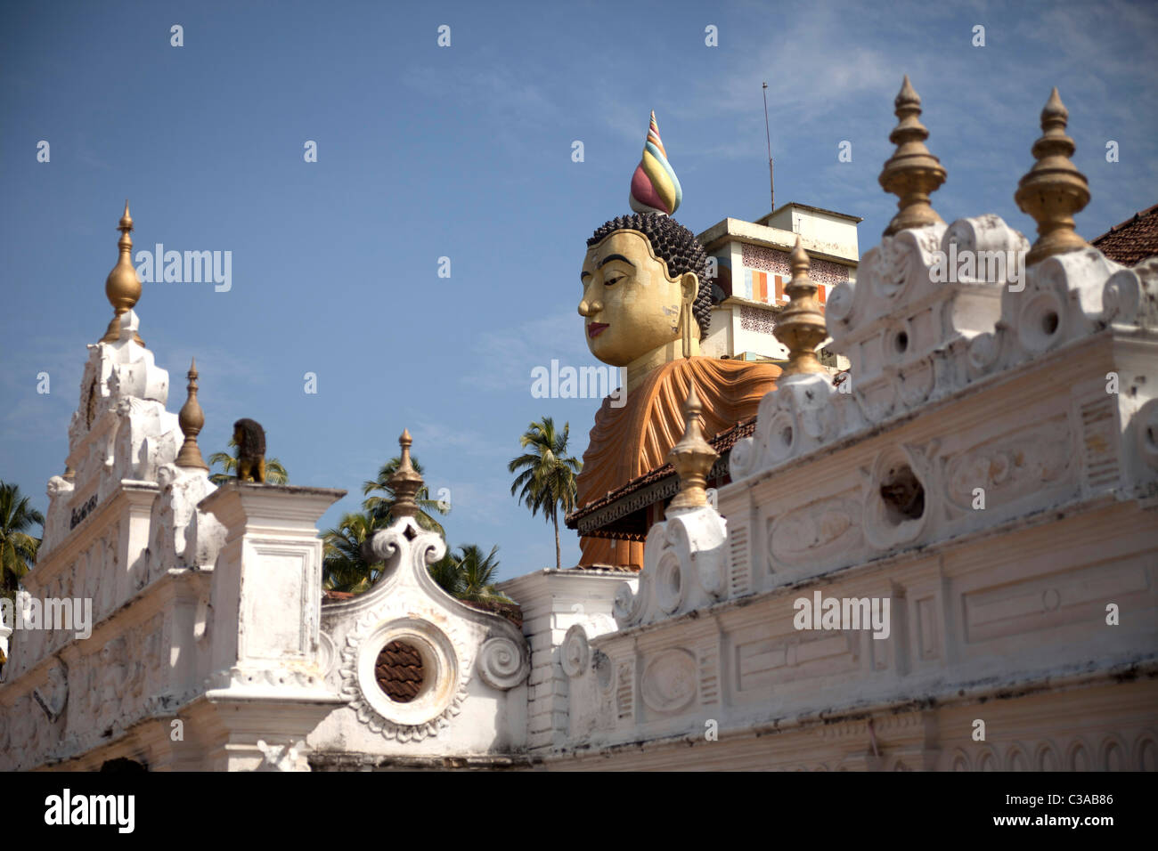 Sri Lankas plus grande statue de Bouddha au Temple Wewurukannala Vihara près de Dikwella South, Pussalagoda Walasgala, Sri Lanka, Banque D'Images