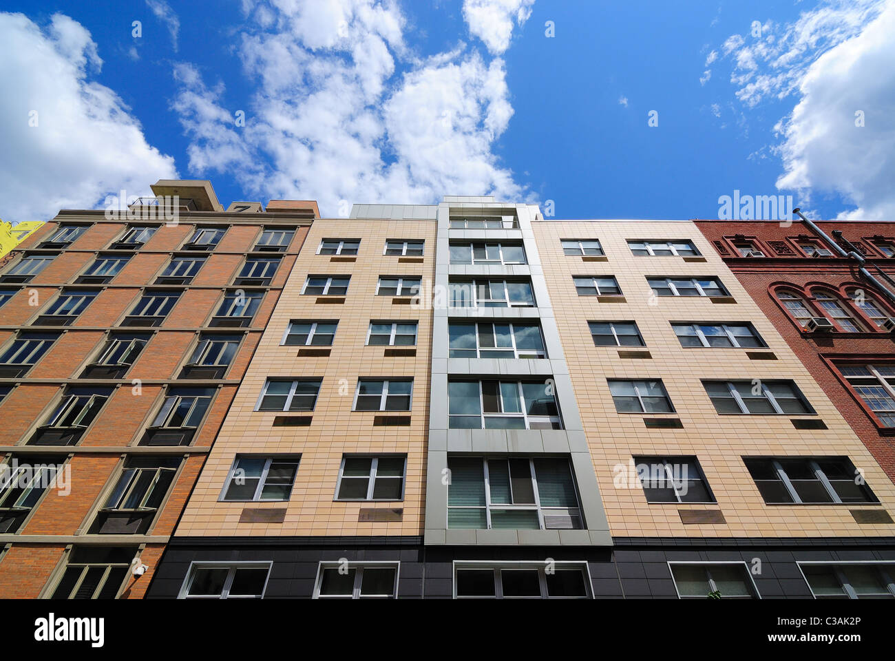 Appartement moderne de bâtiments sur le Lower East Side de Manhattan. Banque D'Images