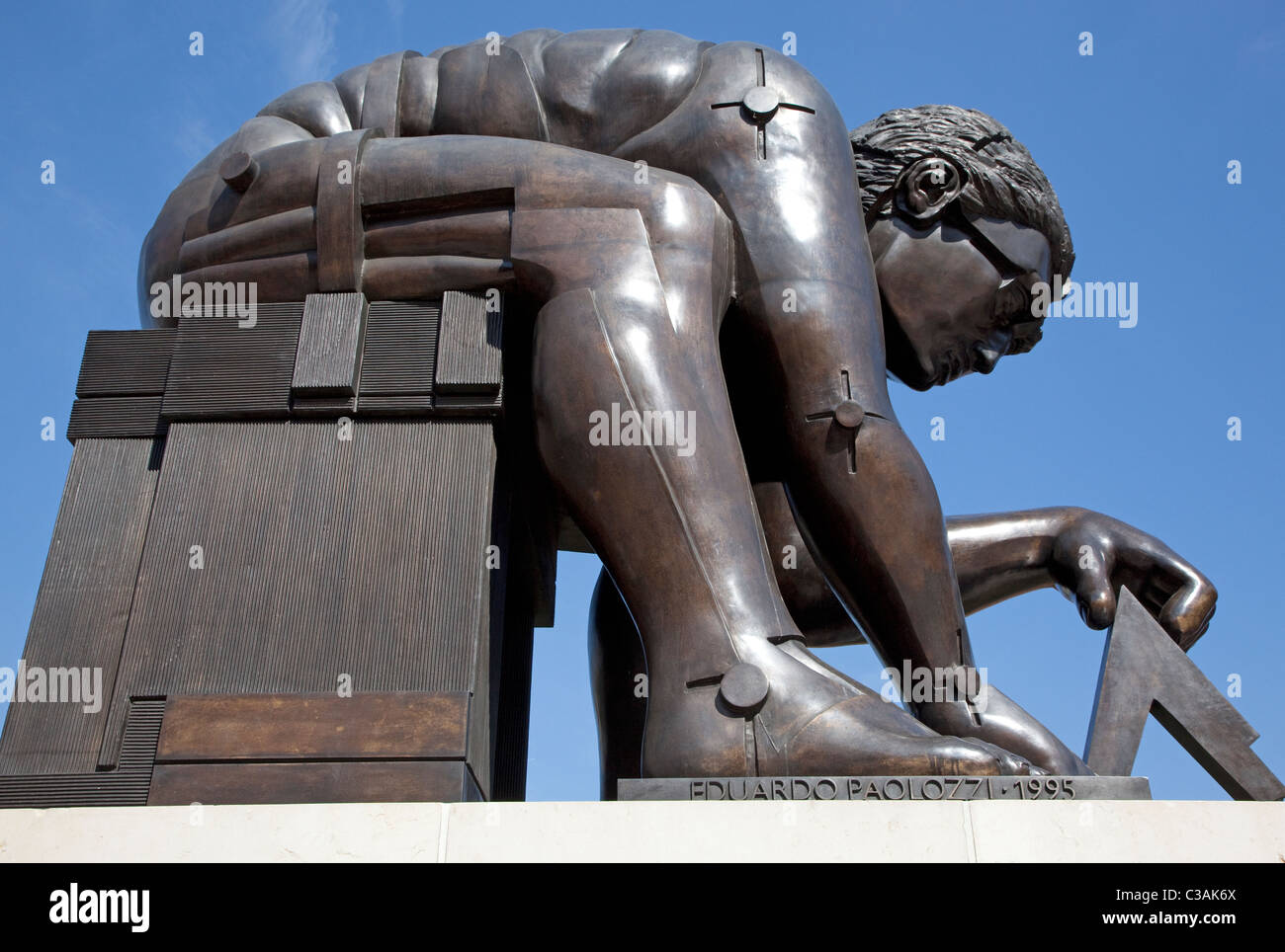 Sculpture de Newton par Eduardo Paolozzi à British Library, Londres Banque D'Images