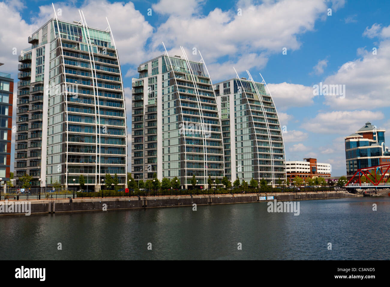 Des appartements modernes à Salford Quays Banque D'Images