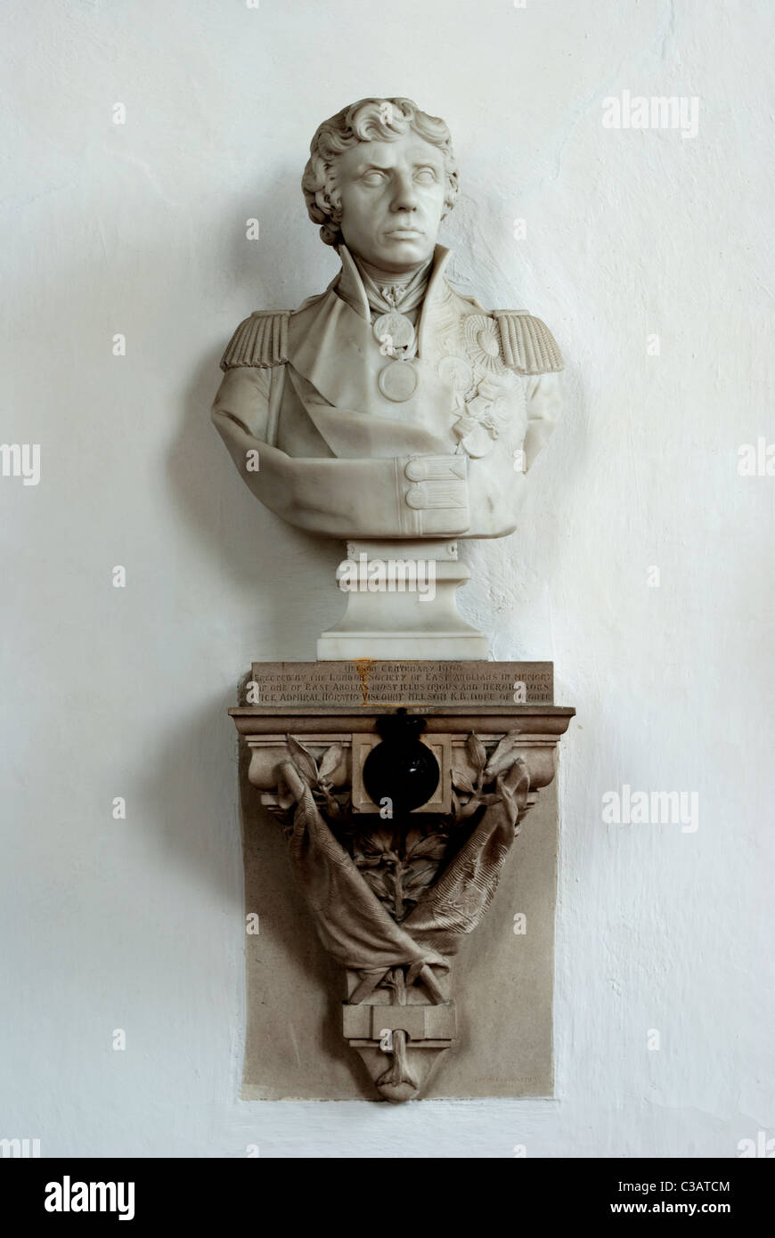 Un buste de l'Amiral Nelson dans l'église de son père à Burnham Thorpe, Norfolk. Banque D'Images