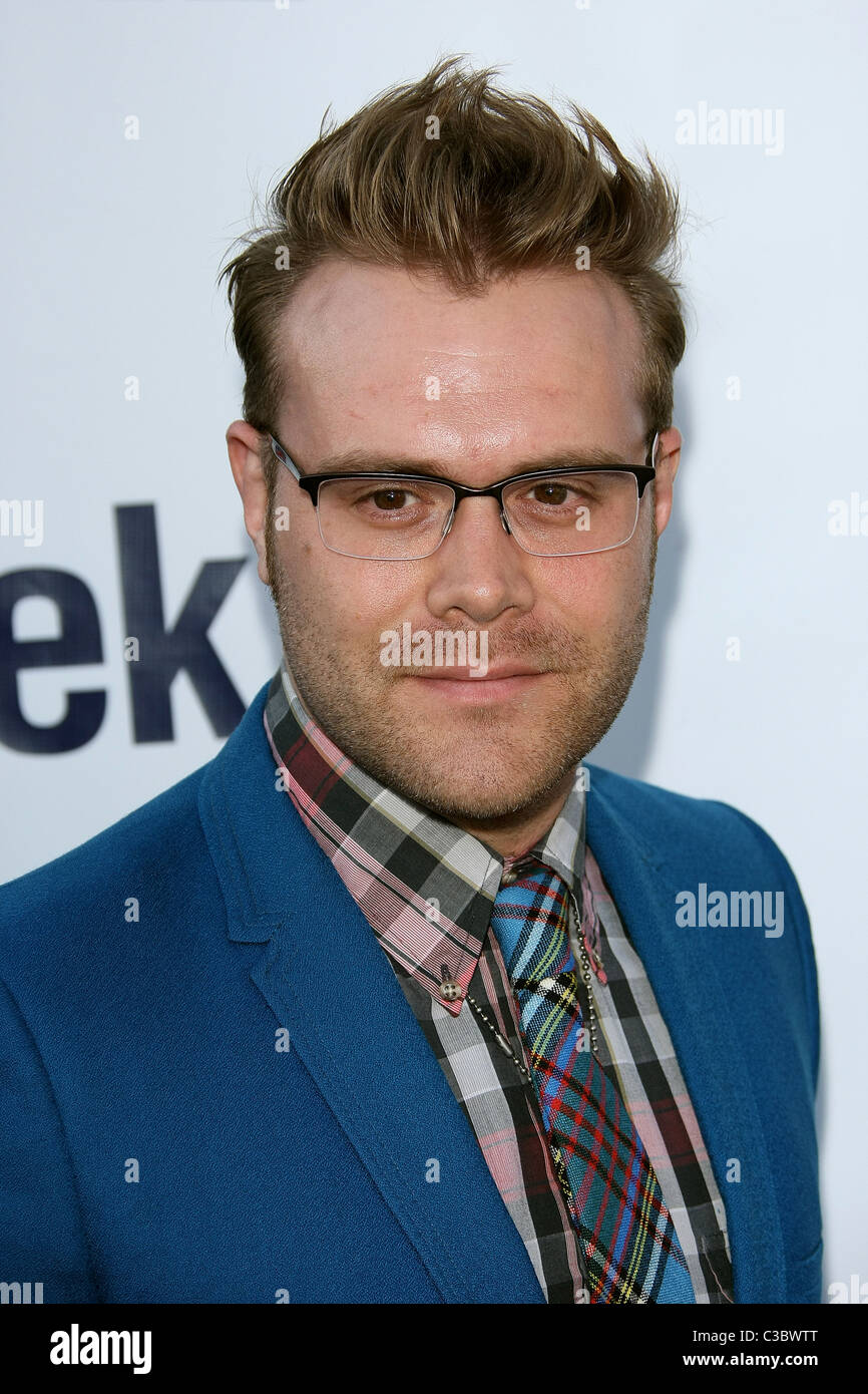 DANIEL BEDINGFIELD CHAMPAGNE LANCEMENT DU BRITWEEK LOS ANGELES CALIFORNIA USA 26 avril 2011 Banque D'Images