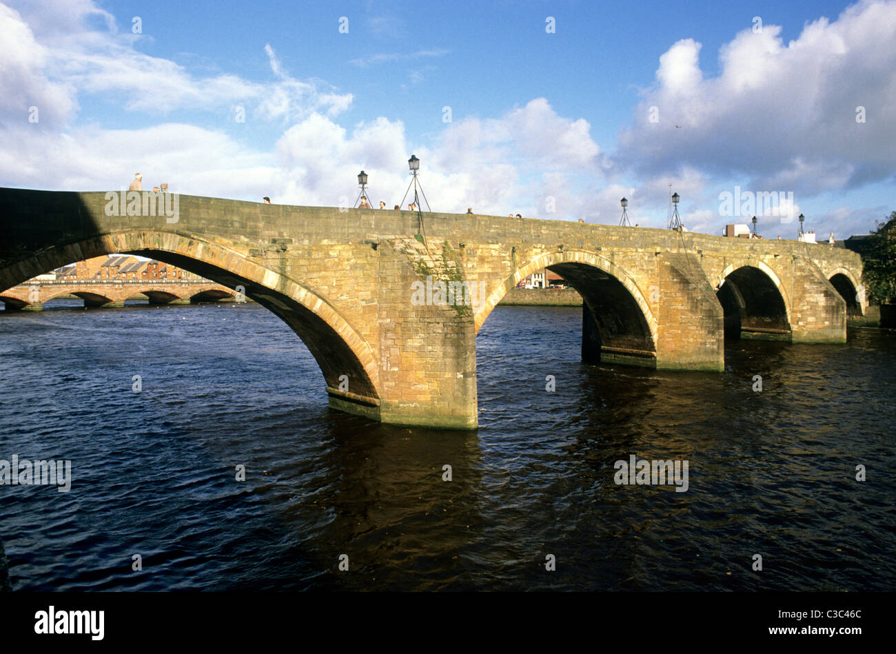 Ayr, pont médiéval, Auld Brig, Écosse, Royaume-Uni rivières ponts Ayr Banque D'Images