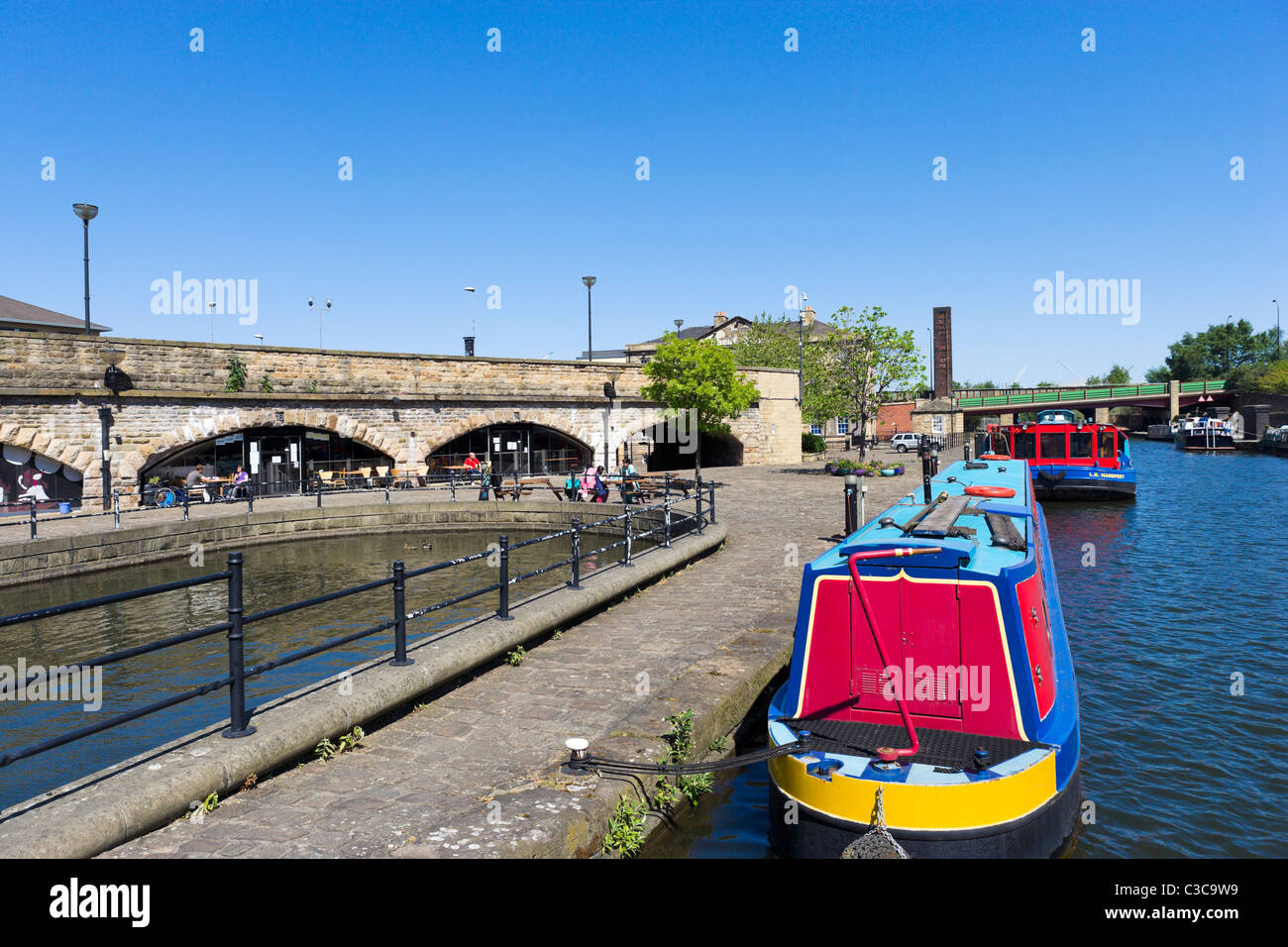 Bateaux dans Victoria Quays, Sheffield, South Yorkshire, UK Banque D'Images