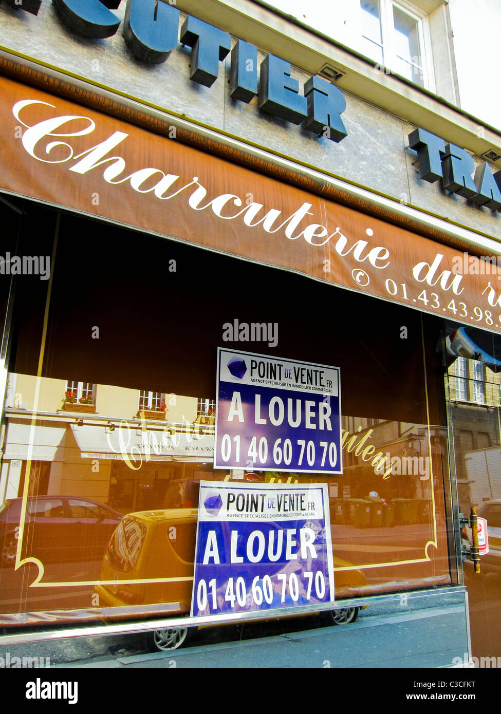 Paris, France, vide French Store Front, Charcuterie, signe de location Banque D'Images