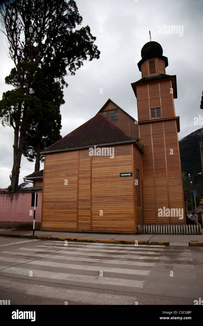 Oxapampa, un règlement autrichien allemand rare au Pérou, Amazon, célèbre pour son architecture traditionnelle du Tyrol et de la culture. Banque D'Images