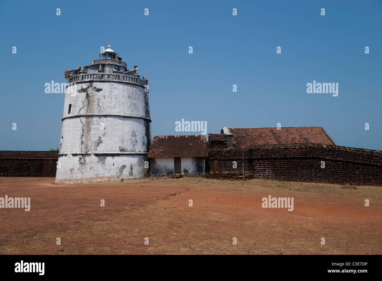 Phare d'Aguada à Fort Aguada sur la rivière Mandovi. Banque D'Images