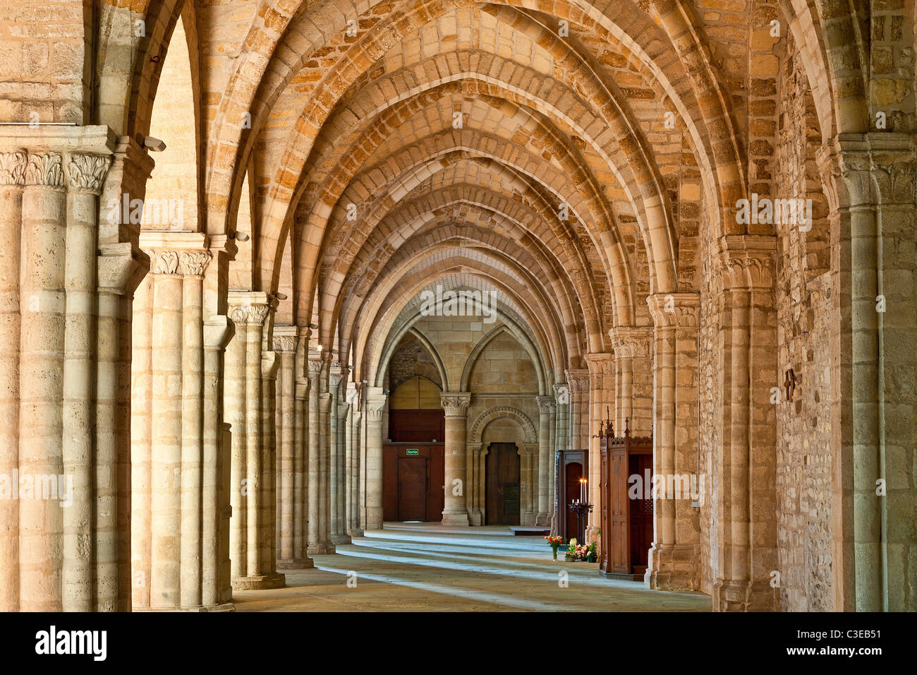 Reims, Saint remi Basilique, classée au Patrimoine Mondial de l'UNESCO Banque D'Images