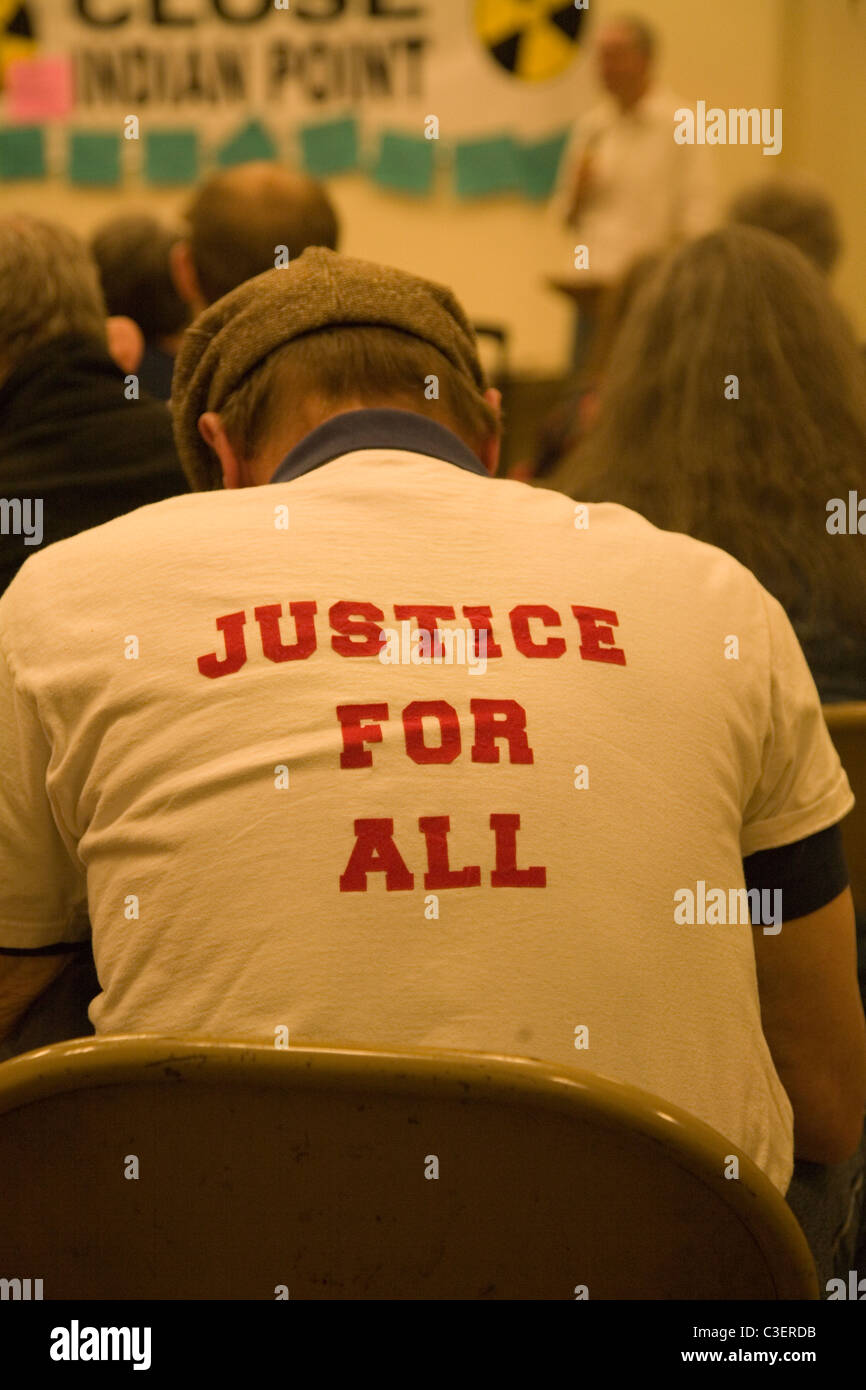 Rencontrez des militants pour discuter de la stratégie afin d'arrêter la centrale nucléaire d'Indian Point, considéré comme le plus dangereux dans l'US Banque D'Images