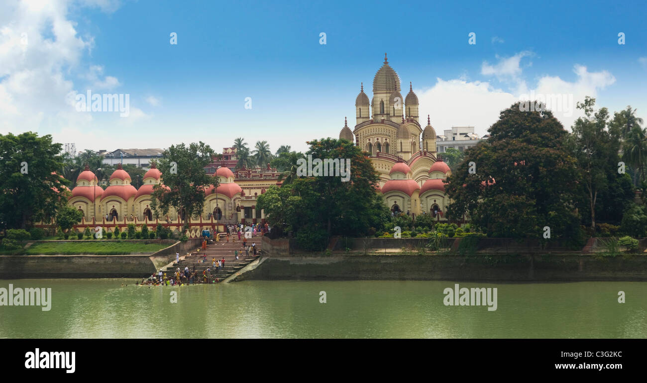 Carte Postale Ancienne – Vue Du Fleuve Hooghly & Haute Cour De Calcutta