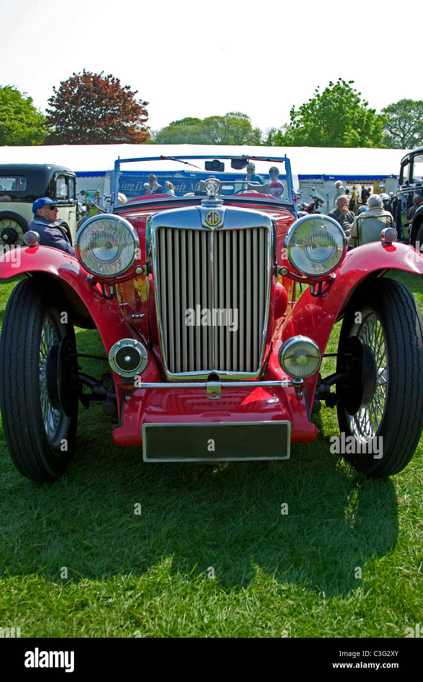 Motorcar vintage MG Banque D'Images