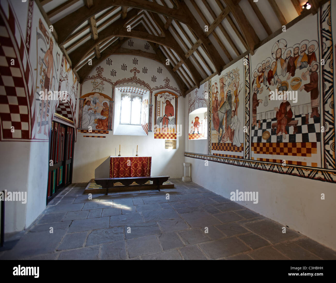 L'intérieur de l'église St Teilo, St Fagans National History Museum, St Fagans, Pays de Galles, Royaume-Uni Banque D'Images