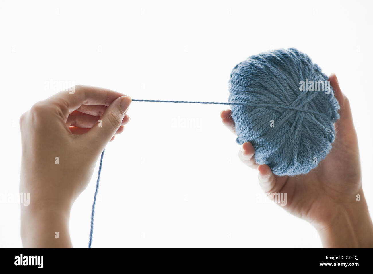 Portrait de femme avec balle de laine Banque D'Images