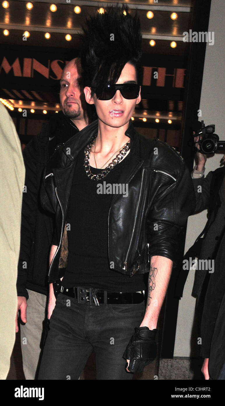 Bill Kaulitz de Tokio Hotel à l'extérieur des studios de MTV à figurer sur  'C'est sur avec Alexa Chung' la ville de New York, USA - 19.10.09 Patricia  Photo Stock - Alamy