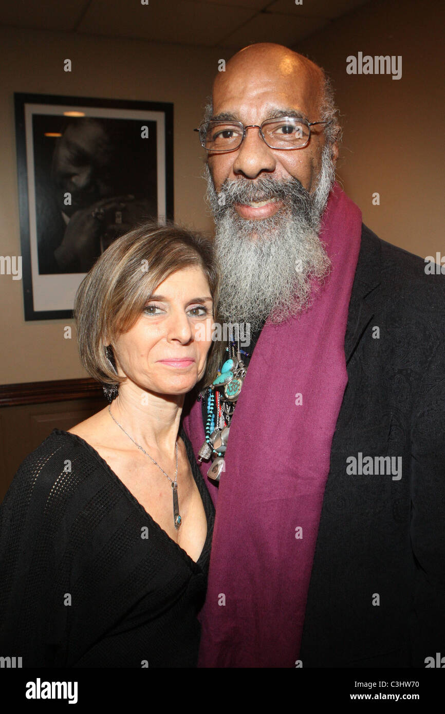 Jill Newman et Richie Havens Gil Scott-Heron fonctionne à B.B. King Blues Club - Backstage New York City, USA - 04.11.09 Banque D'Images