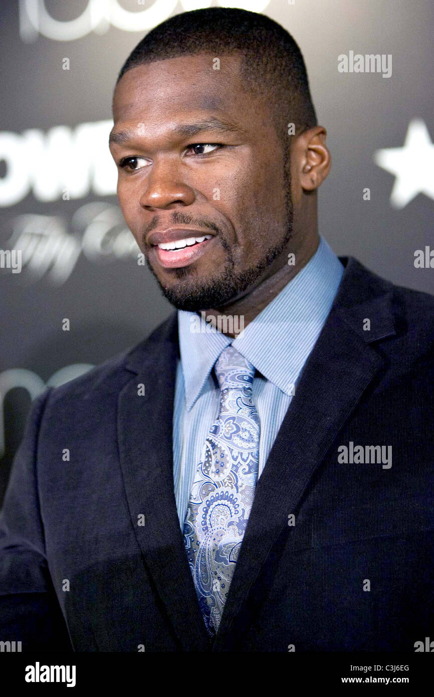 50 Cent alias Curtis James Jackson III fait la promotion de son nouveau  parfum 'Power by 50 Cent' chez Macy's à Union Square San Francisco Photo  Stock - Alamy