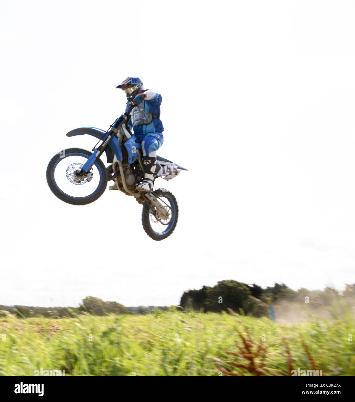 Motocross Bike dans mid air Banque D'Images