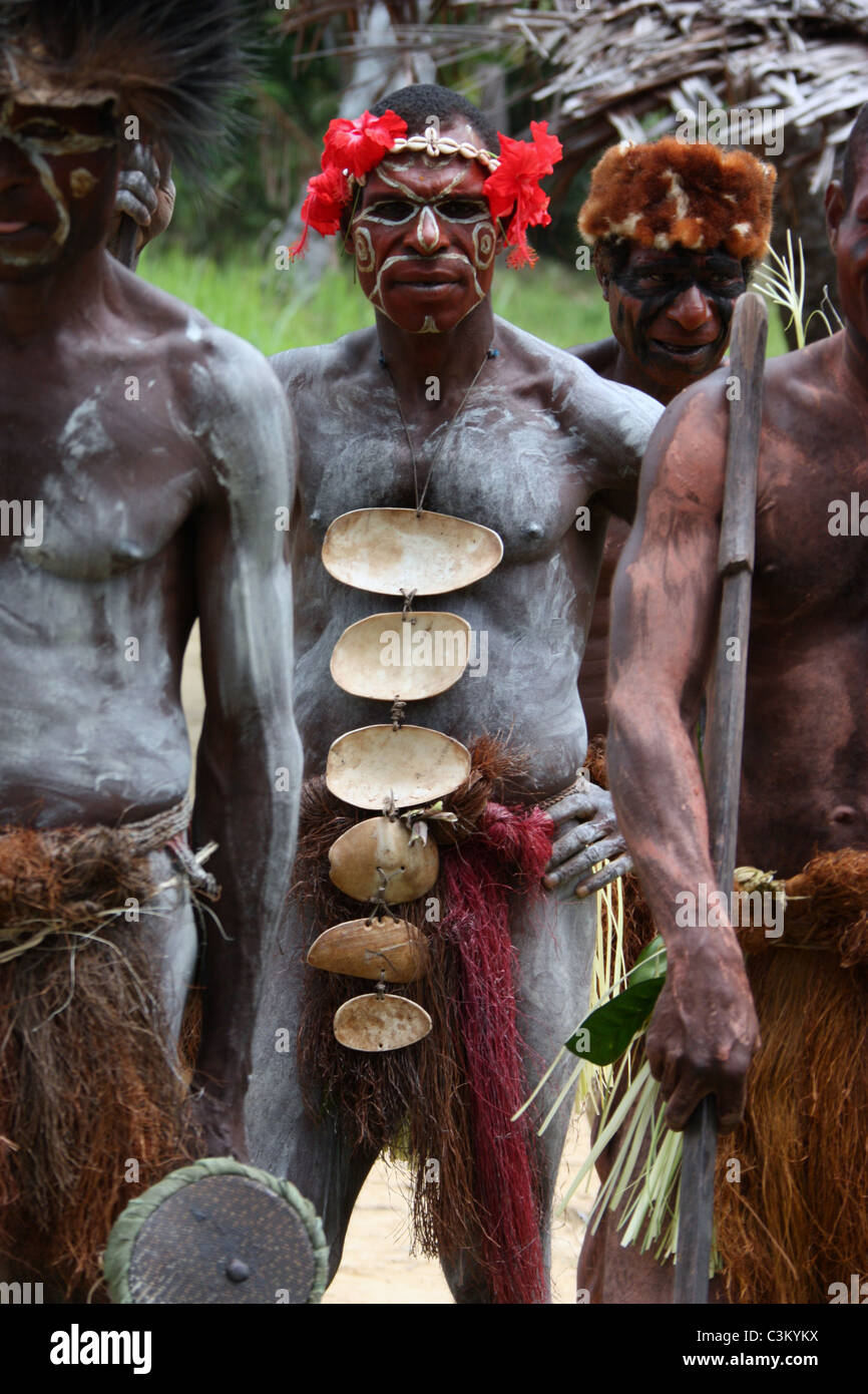 De la même tribu de Papouasie-Nouvelle-Guinée Banque D'Images