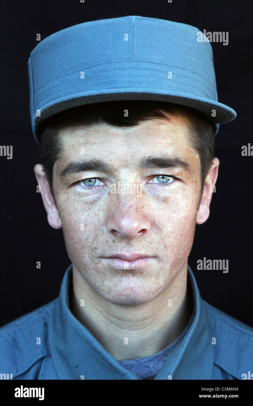 Les recrues afghanes en allemand de Kunduz, centre de formation Banque D'Images