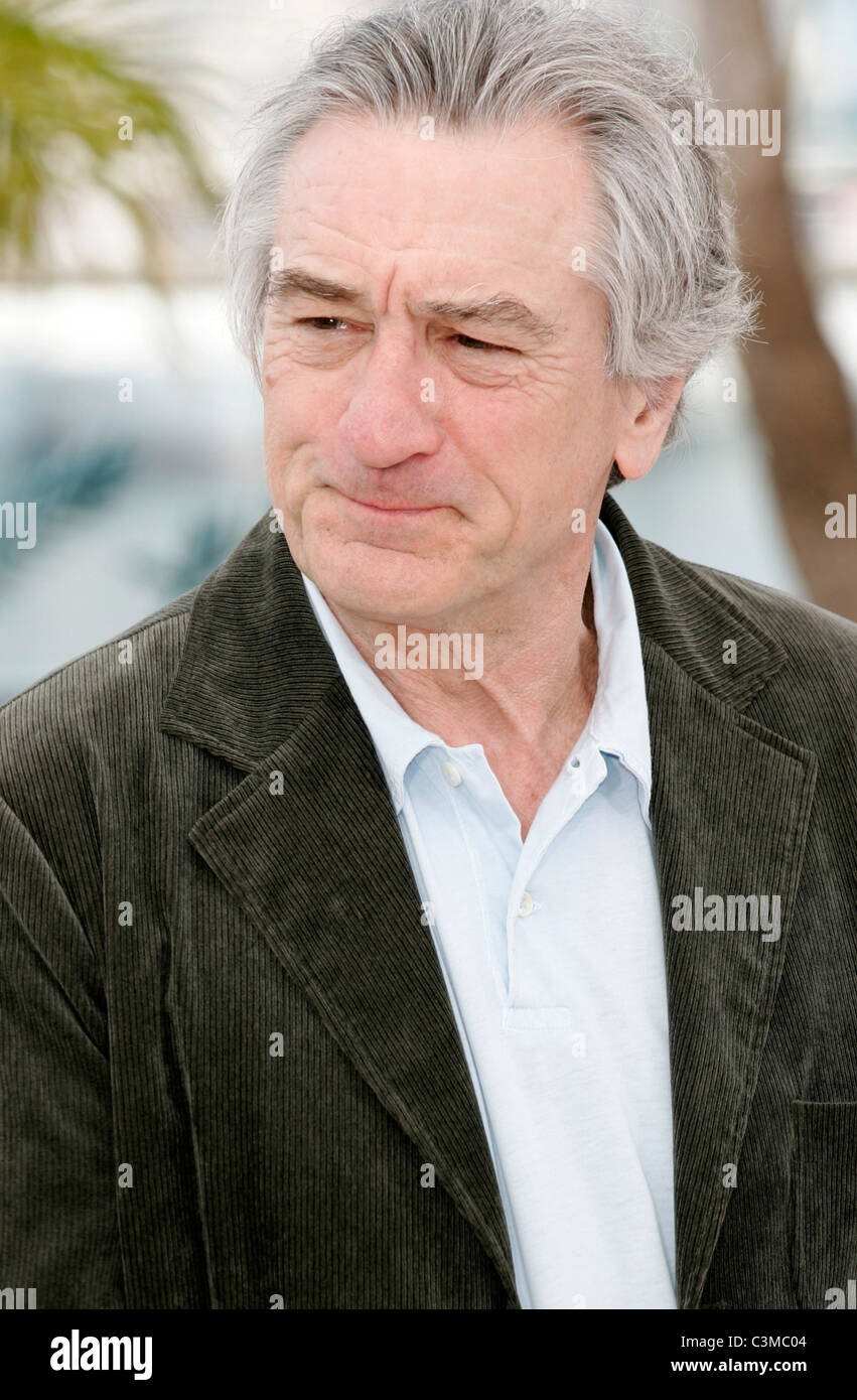 ROBERT DE NIRO JURY PHOTOCALL PALAIS DES FESTIVALS CANNES FRANCE 11 Mai 2011 Banque D'Images