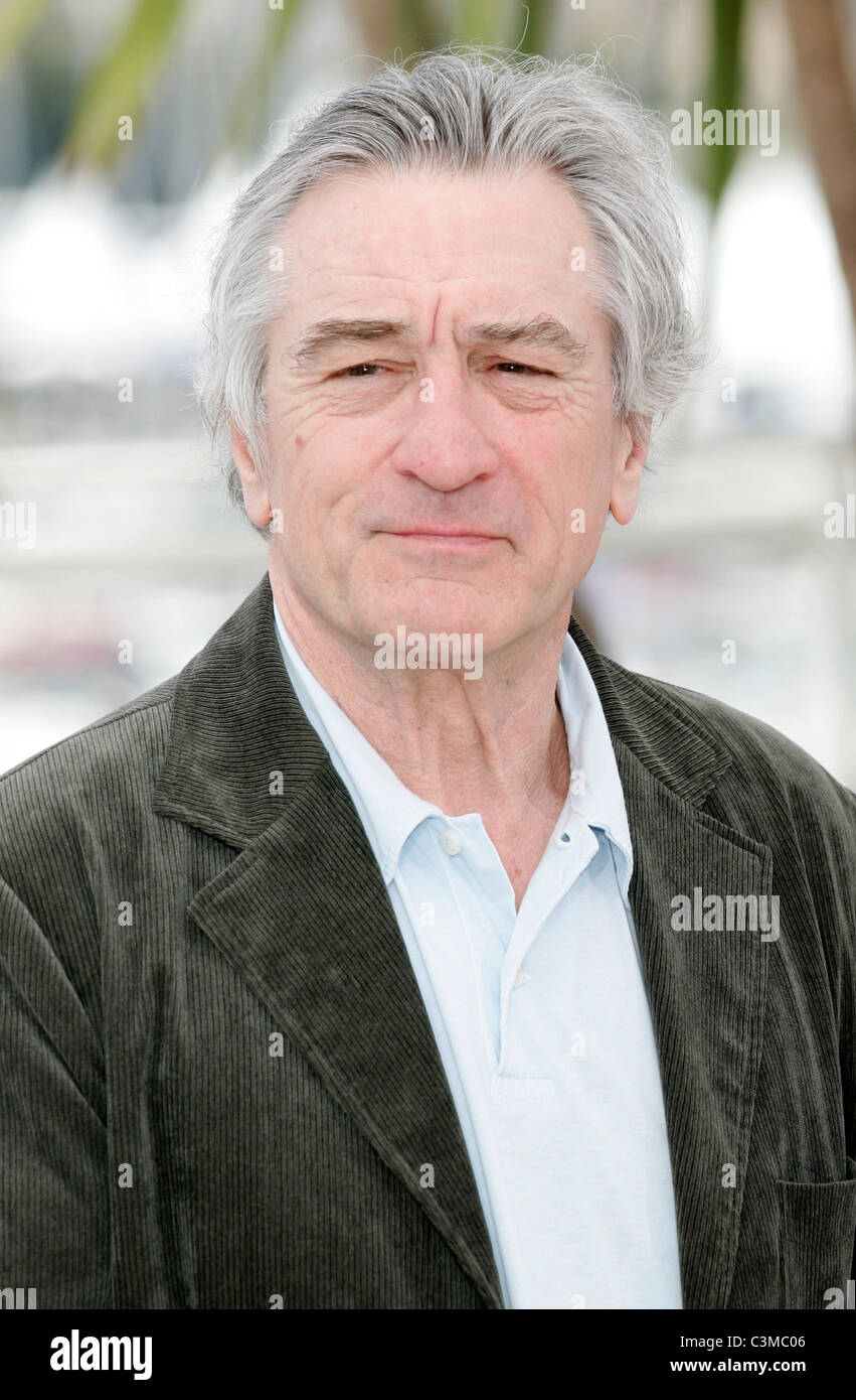 ROBERT DE NIRO JURY PHOTOCALL PALAIS DES FESTIVALS CANNES FRANCE 11 Mai 2011 Banque D'Images