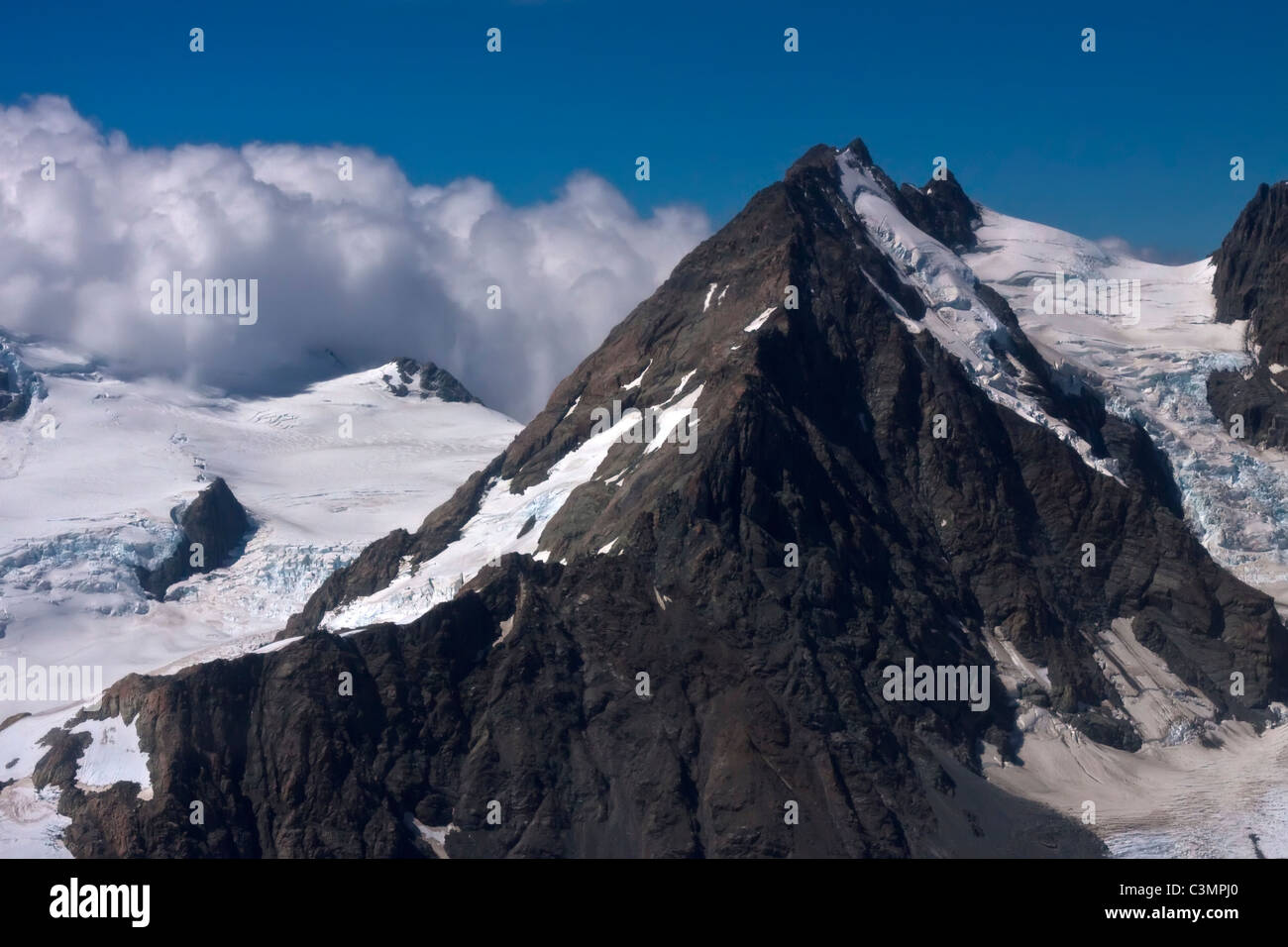 Le Mont Cook et les glaciers. Alpes du Sud, côte ouest, île du Sud, Nouvelle-Zélande. Banque D'Images