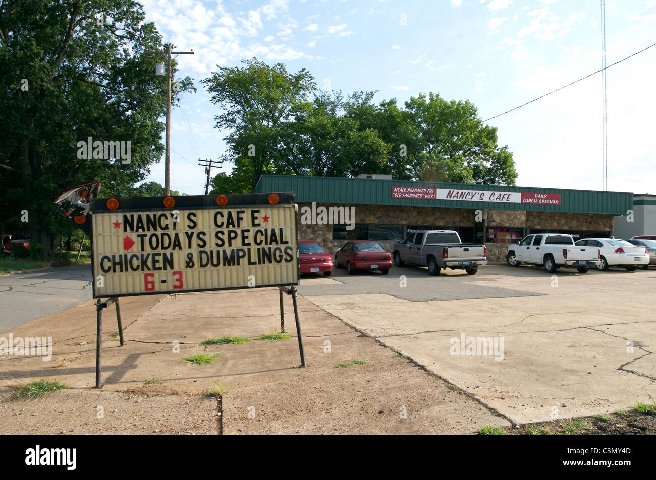 Nancy's Cafe. Rue Principale Nord Paris,Paris, Texas USA Banque D'Images