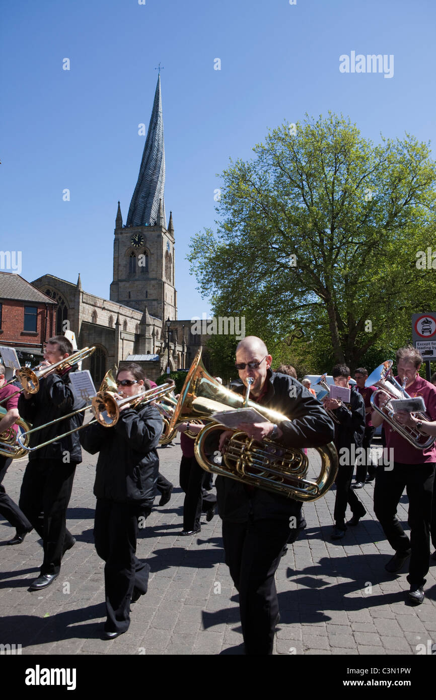 Chesterfield Les syndicats peuvent en mars Jour Marché de Chesterfield Derbyshire ville Angleterre East Midlands Banque D'Images