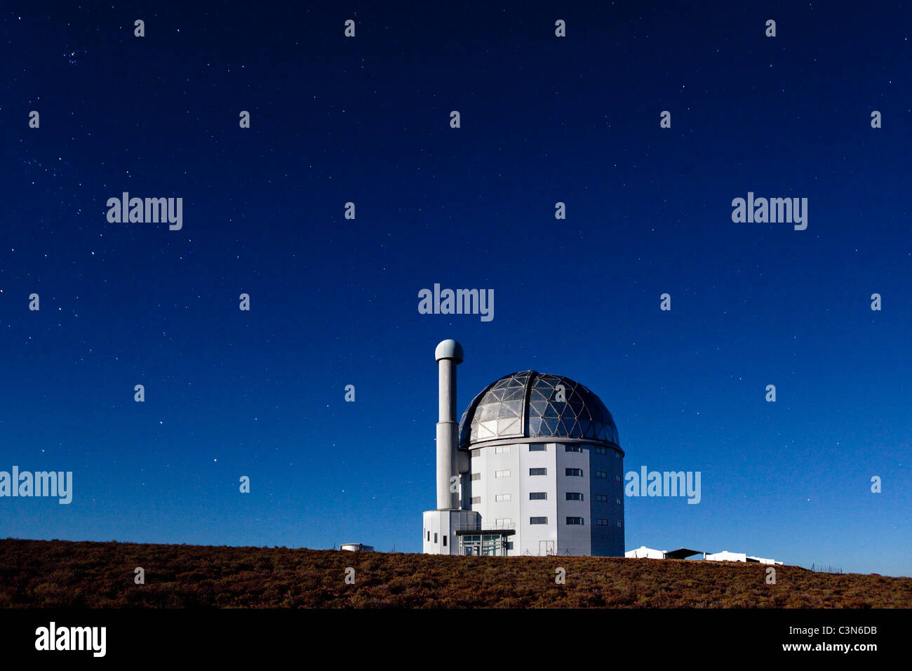 L'Afrique du Sud, Northern Cape, Afrique du Sud, Sutherland grand télescope à l'Observatoire astronomique d'Afrique du Sud., Banque D'Images