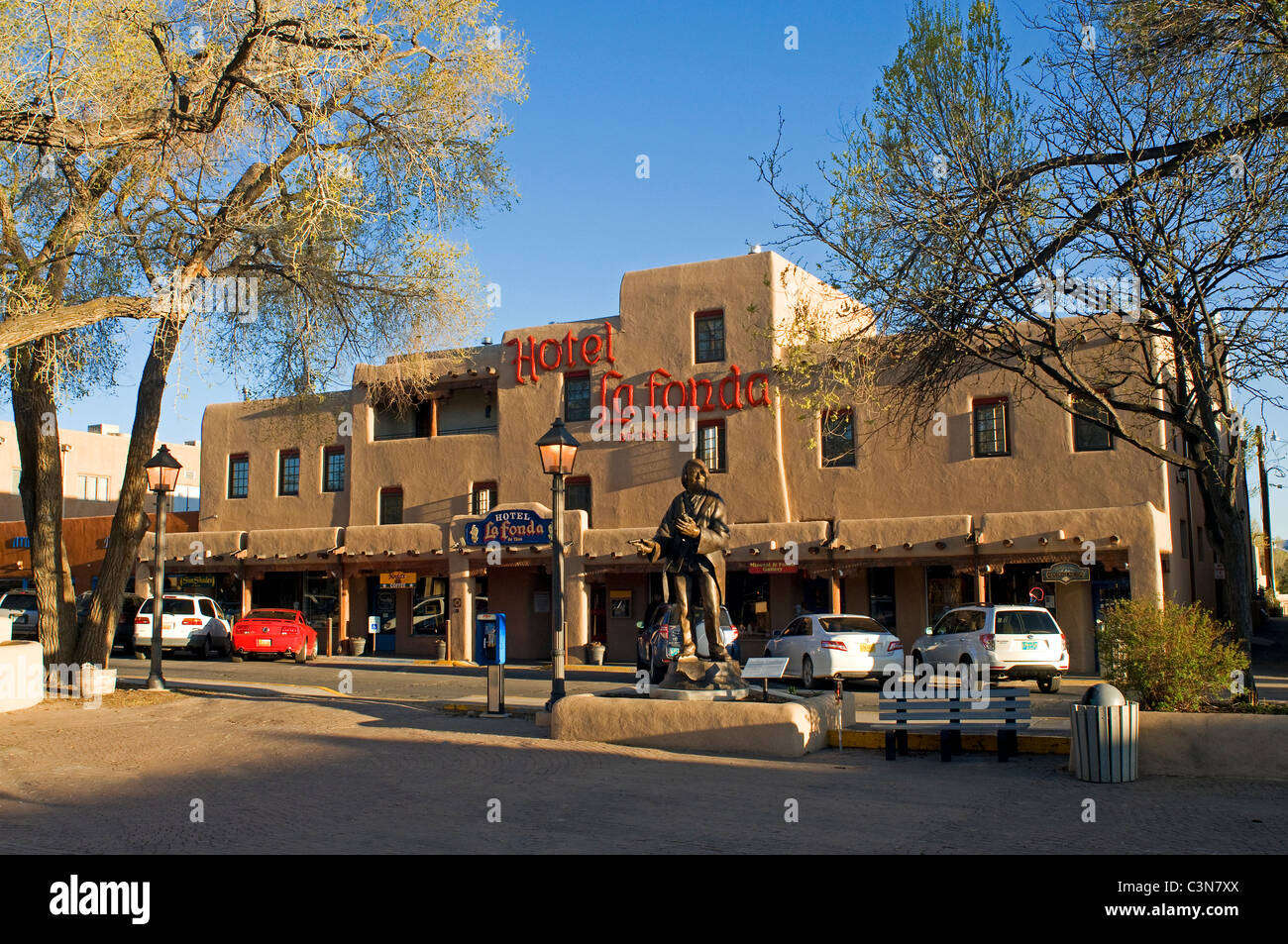 Vue extérieure de l'hôtel La Fonda de Taos au Nouveau-Mexique Banque D'Images