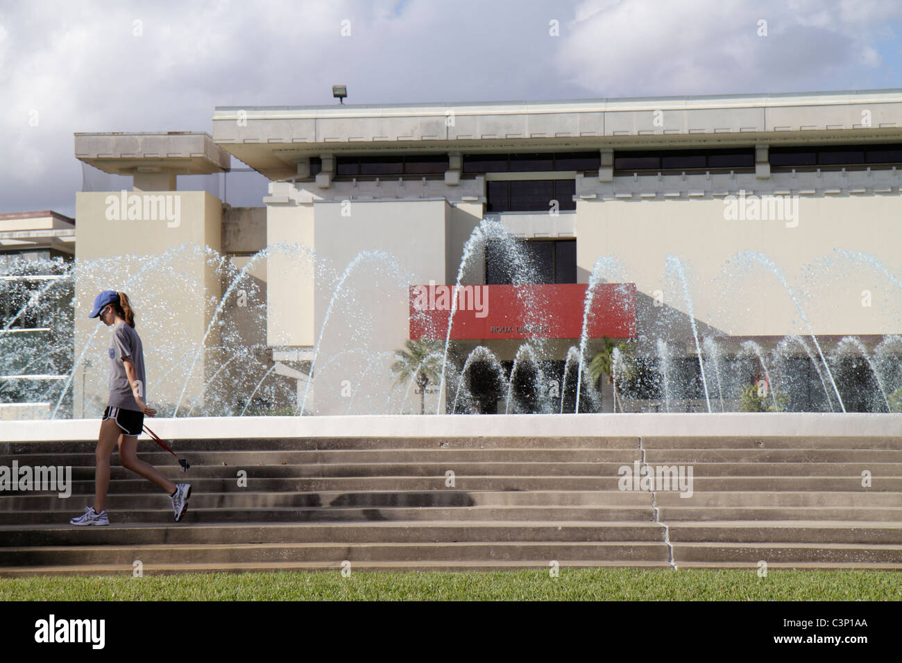 Lakeland Florida,Florida Southern College,Frank Lloyd Wright,architecture,architectural,design,influencé,bibliothèque,Water Dome,fontaine,étudiants Banque D'Images