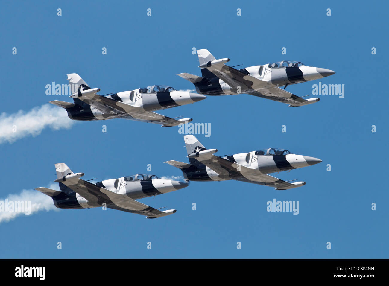 Le Heavy Metal Jet Team - un civil formation Jet Aerobatic Team basé aux USA et battant Aero avions Albatros L39 Banque D'Images