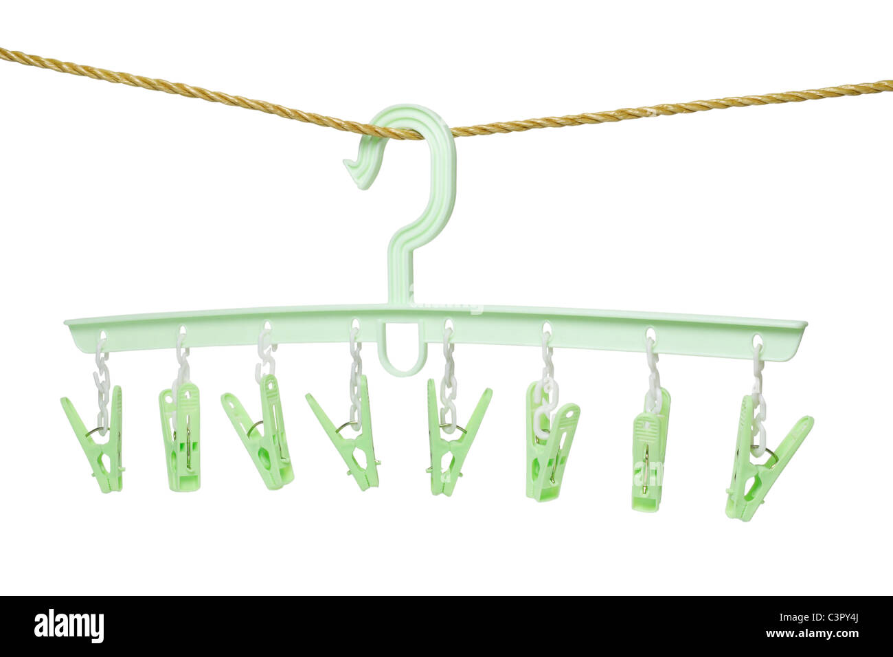 Cintre en plastique avec de chevilles sur fond blanc Banque D'Images