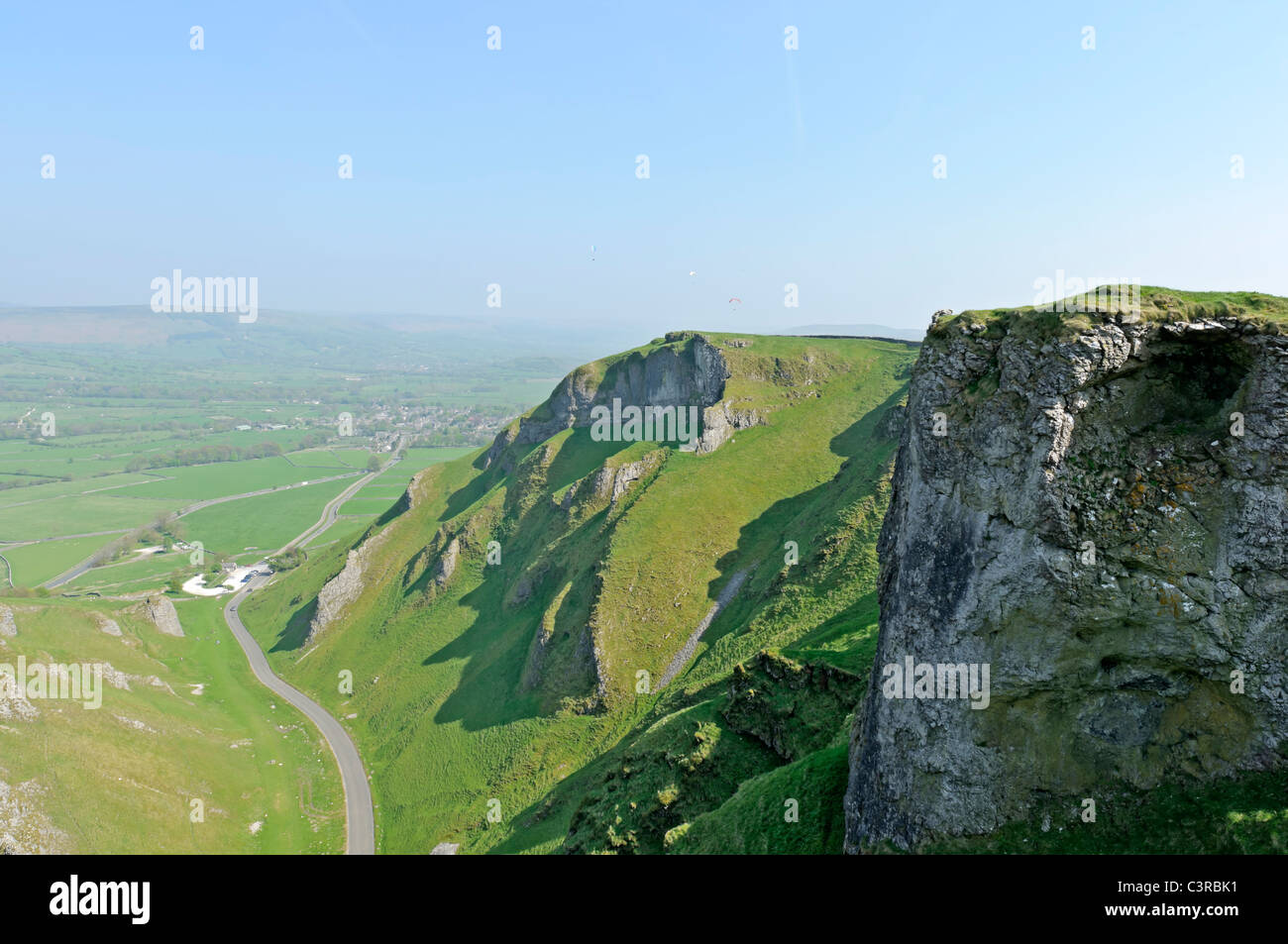 Plus de parapente Forcella Staulanza à Castleton dans la vallée Parc national de Peak District Derbyshire, Angleterre Banque D'Images