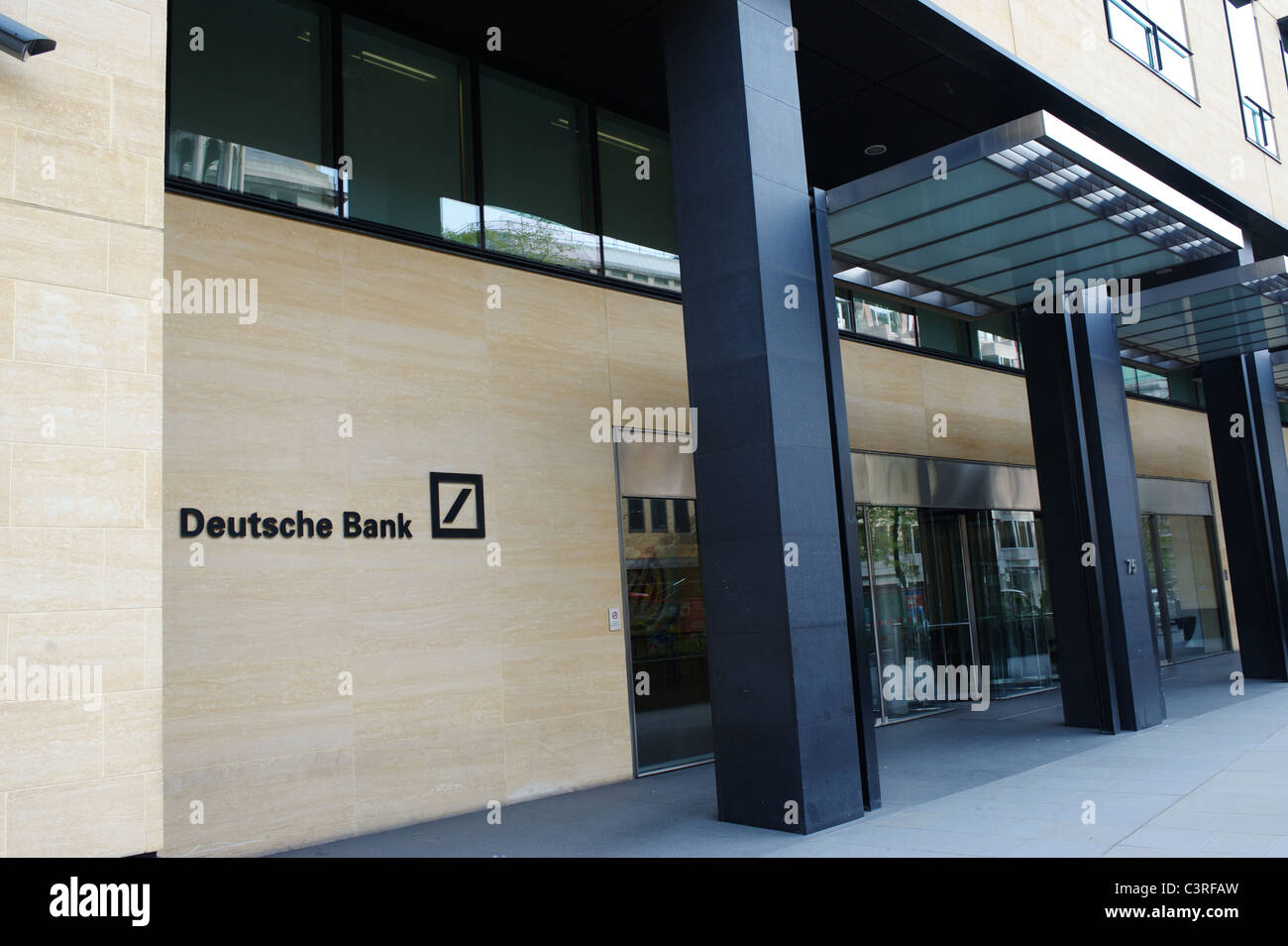 Deutsche Bank, Winchester House, 1 Grande Rue Winchester, City of London, Greater London Banque D'Images