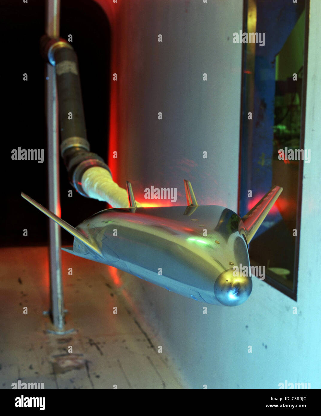 X-33 l'essai de modèles en métal en Tunnel de pression faible turbulence Banque D'Images