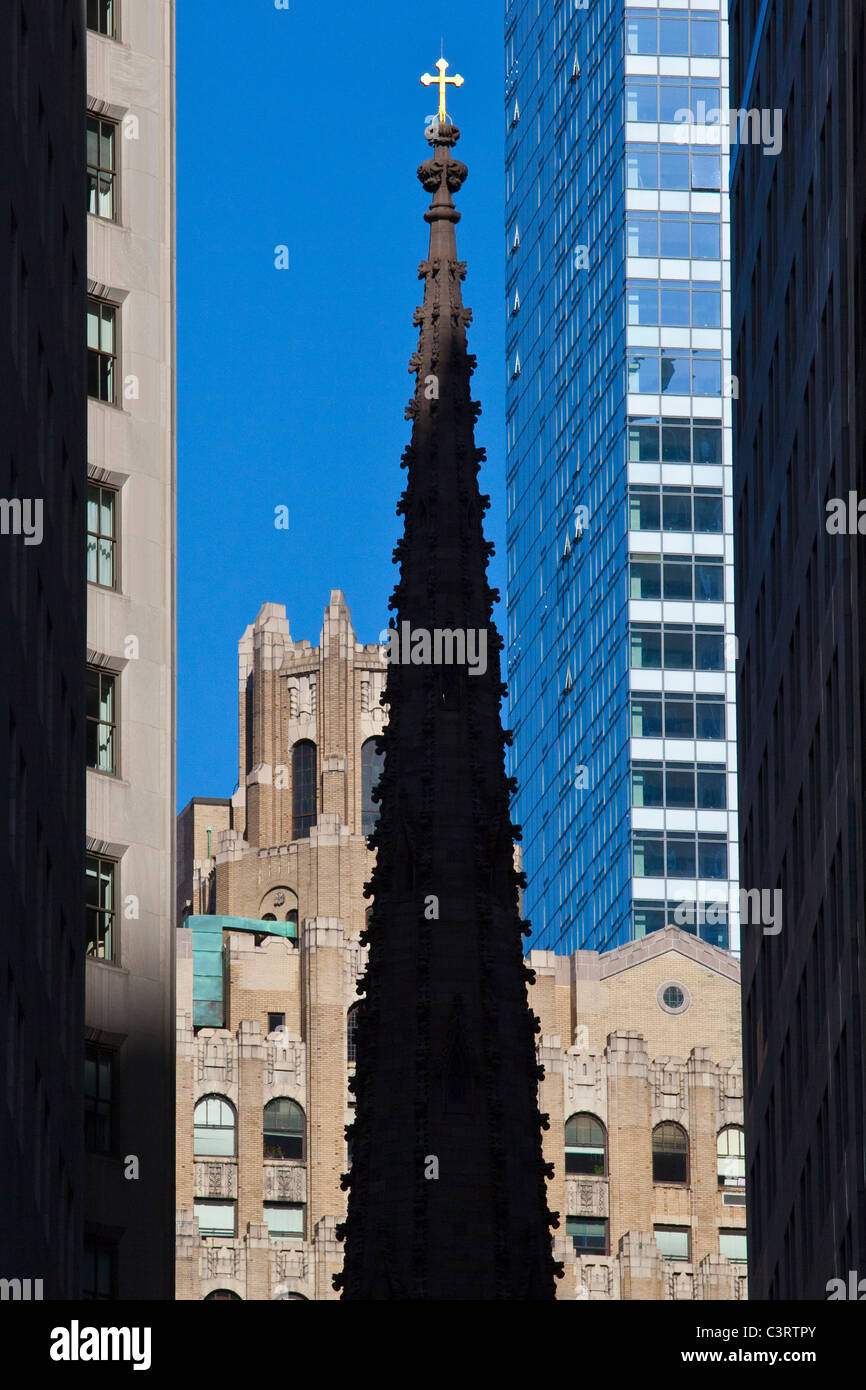 Trinity Episcopal Church, financial district, Manhattan, New York City Banque D'Images