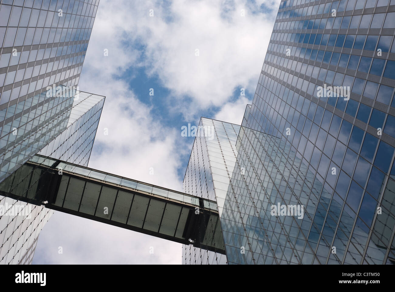 Immeuble de bureaux modernes en tant que Direction de l'architecture urbaine Banque D'Images