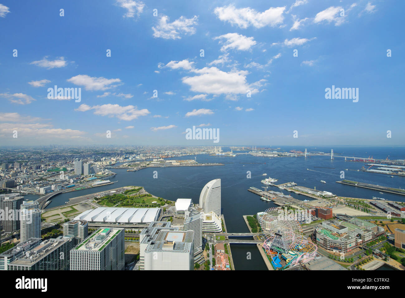 Le port de Yokohama Yokohama Landmark Tower vu de Banque D'Images