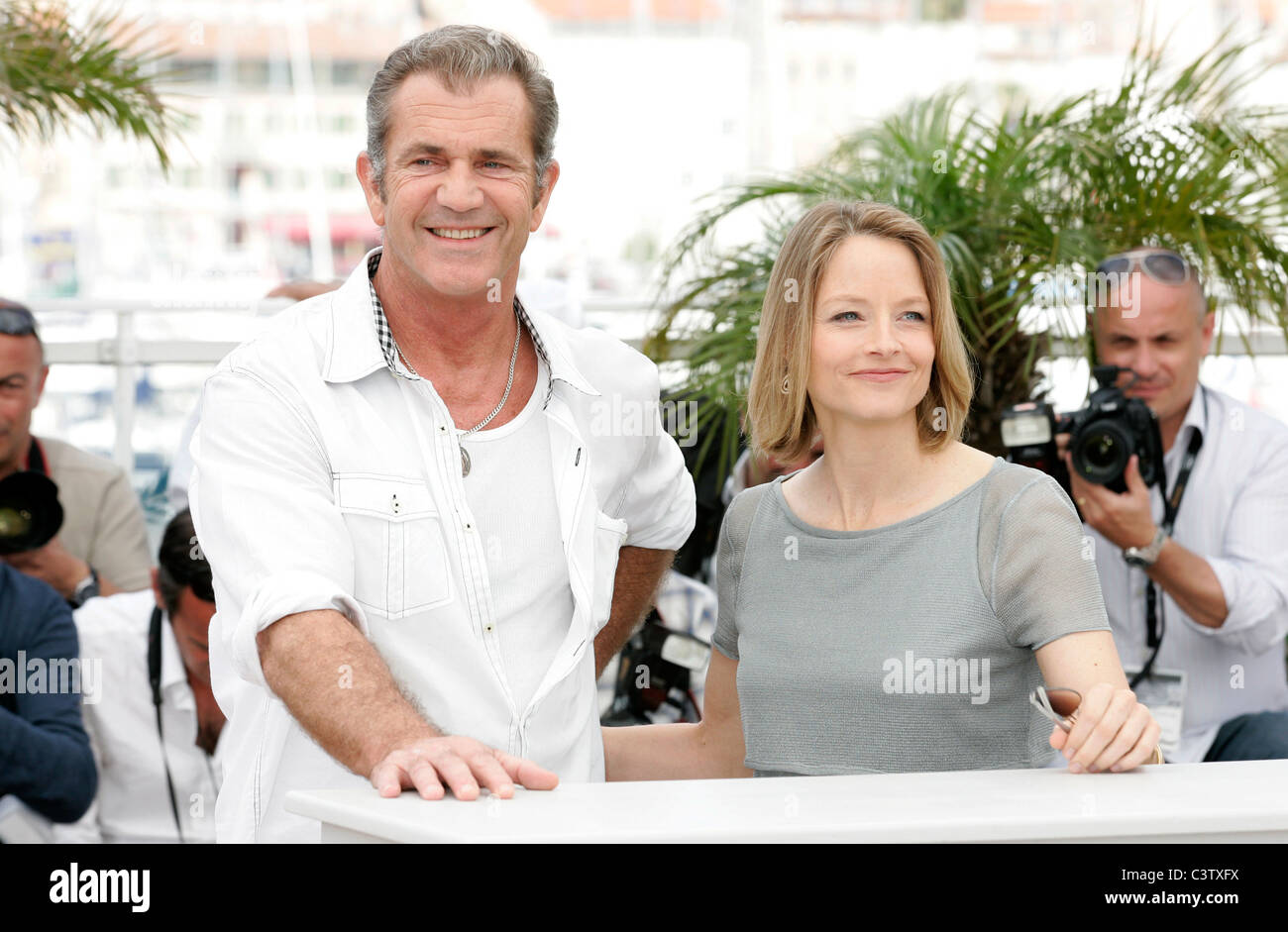 MEL GIBSON JODIE FOSTER LE CASTOR PHOTOCALL PALAIS DES FESTIVALS CANNES FRANCE 18 Mai 2011 Banque D'Images