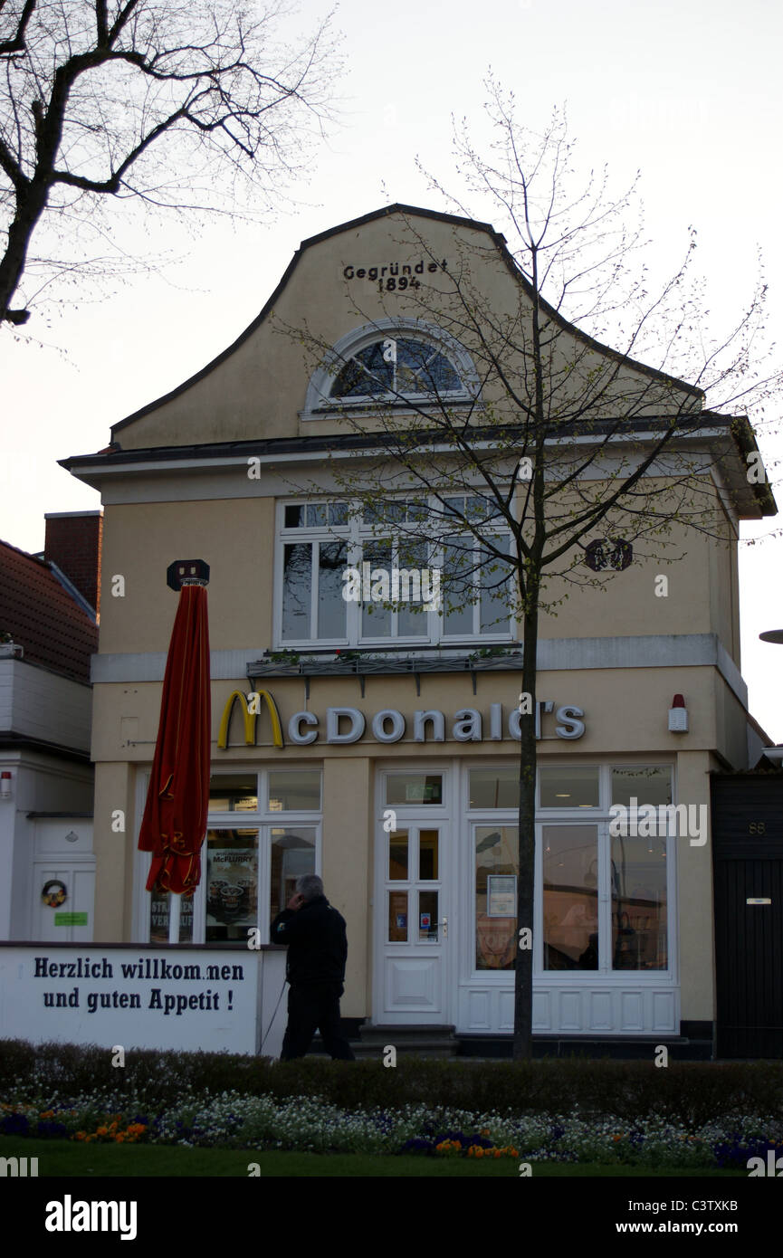 De Warnemunde McDonalds, Rostock, Mecklenburg-Vorpommern, Allemagne Banque D'Images De Warnemunde McDonalds, Rostock, Mecklenburg-Vorpommern, Allemagne Banque D'Images